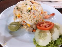 -Dang restaurant (patong phuket)