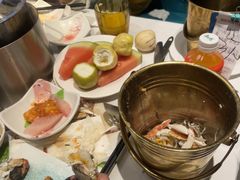 -领鲜活海鲜榴莲自助火锅(东门店)