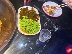 -鱼窝棚柴火铁锅炖(富山屯店)