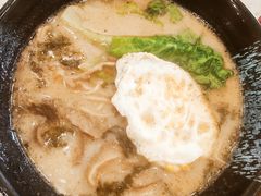 蜜汁叉烧汤拉面-明园茶餐厅(沙头角店)
