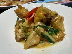 -何氏海产海鲜餐厅(体育中心店)