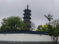 -龙华寺