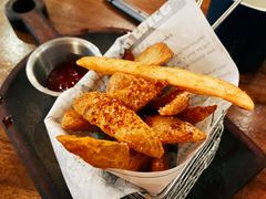 薯角-I HOLIC艾豪丽披萨(KKone店)