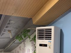 -毛辣果·贵州红酸汤牛肉火锅(西单店)