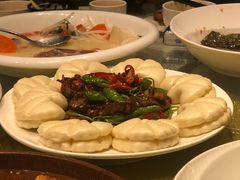小炒黄牛肉-巴扎美食·新疆菜·西域歌舞表演餐厅(新疆大厦店)