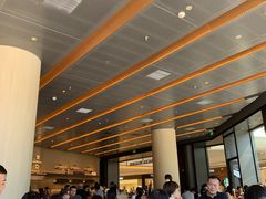 -星巴克臻选(上海合生汇1F店)