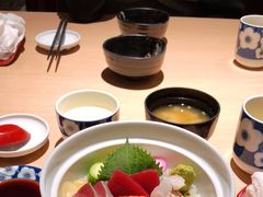 -小山日本料理(电子大厦店)