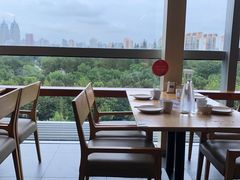 -关东小磨东北菜(上海长风大悦城店)