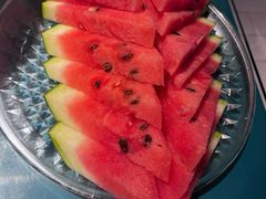 西瓜-呷湘厨·家宴·鱼汤捞饭(津南店)