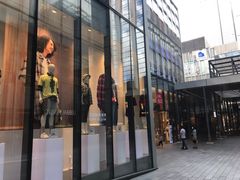 -优衣库(深圳万象天地旗舰店)