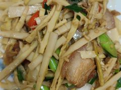 -下梅人家土菜馆(历史文化餐厅度假区店)