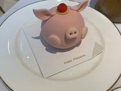 -Fridi Patisserie Cafe