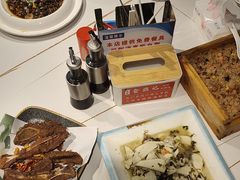 -食鼎记海鲜大排档(美食街店)