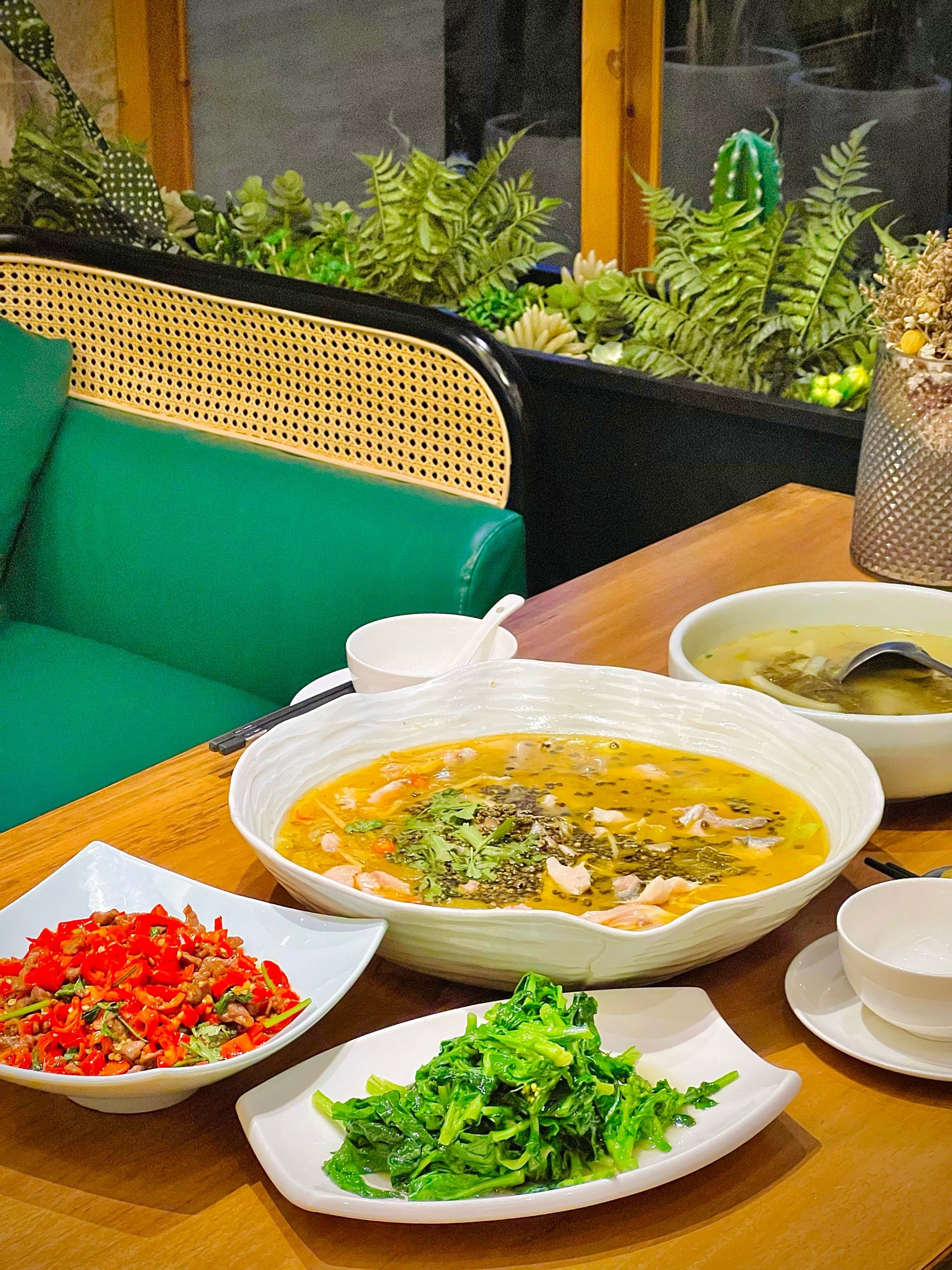 90来团购阿斯牛牛彝人制造超值大餐啦