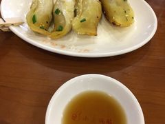 -小姜锅贴(凤凰街店)