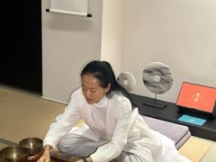 -瑞虹新天地月亮湾