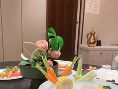 -鼎泰亨·海鲜牛肉餐厅(滨江店)