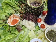 -沐毫傣泐云南菜孔雀宴•手抓饭傣味烧烤(曼听公园店)