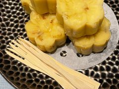 桂花绿豆糕-吴越荣记苏州菜·松鼠桂鱼 100% 活鱼现做(月光码头店)