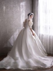 -青禾蒙娜丽莎婚纱摄影(武汉总店)