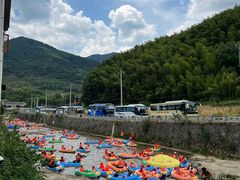 -虎啸峡漂流