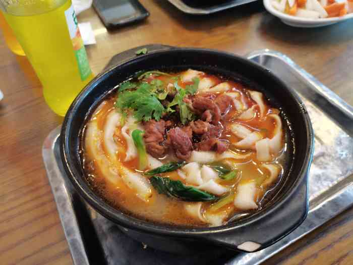 长霞砂锅面(长安路总店)-"这是一家很老的店,小时候就来吃.味道是没.