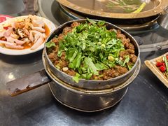 -周老三跷脚牛肉·全牛火锅(非遗传承店)