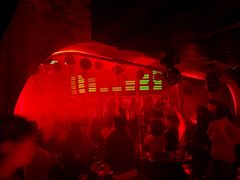 -Orangutan Bunker猩猩地堡酒吧(兰桂坊店)
