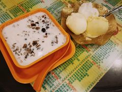 红豆鲜奶桃胶-顺记冰室(宝华路店)