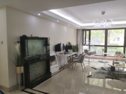 -VE专注问题肌·赛诺龙&科学美肤中心