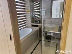 -兴芮温泉度假区