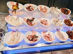 -曼格活海鲜·牛排自助(光明蓝鲸店)