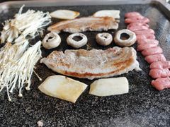 -小黑猪石板烤肉(皇冠花园店)