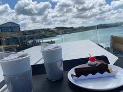 -Cafe Aewol Monsant