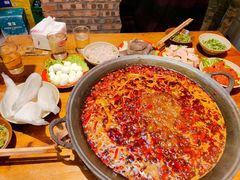 -四小区火锅·巷子里的重庆火锅(花照壁店)