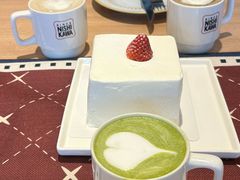 抹茶拿铁-银座仁志川·生吐司专门店(香港广场店)