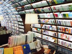 -钟书阁(珍园店)