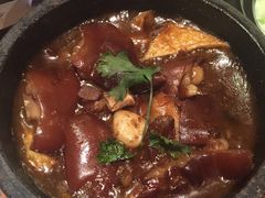 -云海肴·汽锅鸡·云南代表菜(天山百盛优客店)