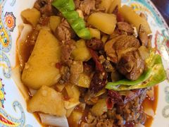 新疆沙湾大盘鸡-巴依老爷新疆美食(牡丹园店)