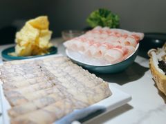 一品鱼咬羊-无界釜·河豚鱼汤锅(红山动物园店)