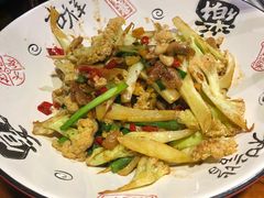 -坛宗剁椒鱼头(河西王府井店)