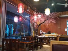 大堂-老街坊劈柴院(济南总店)