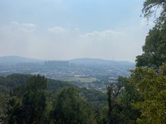 -灵岩山风景区