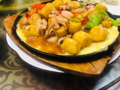 -乡府肉丁水饺(环山路店)