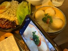 叉烧煎蛋捞丁-来龙里 精致 东南亚餐室(万象城店)