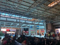 -昆明火车站(地铁站)