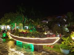 -花溪雨·森林餐厅(石基店)