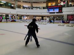 -全明星滑冰俱乐部(万象城店)