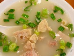 肚肺汤-三两春(崂山路店)