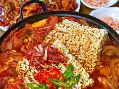 -亲昵春川鸡排(韩国美食街店)